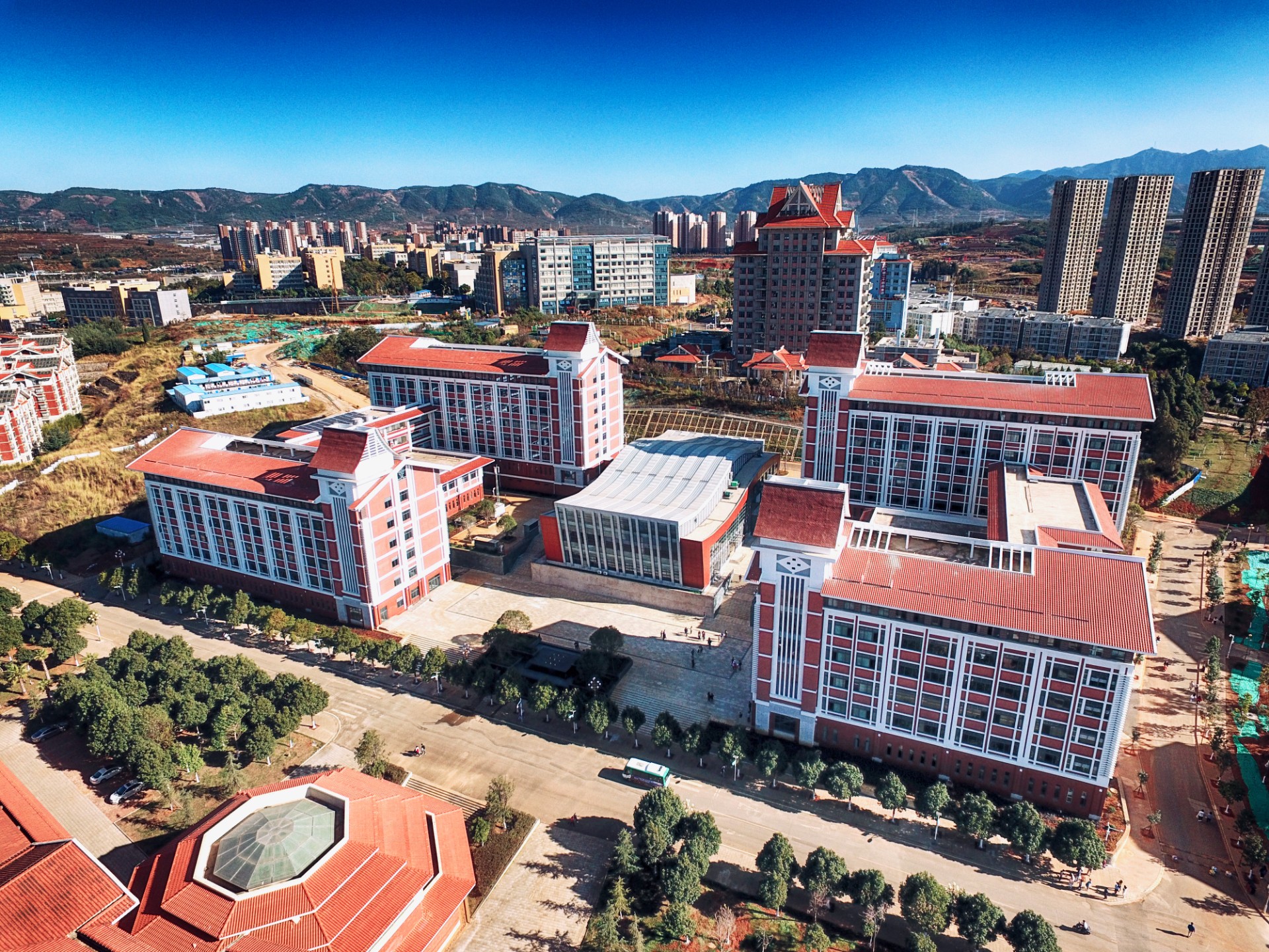 云南民族大學東南亞南亞語言文化教學實訓樓